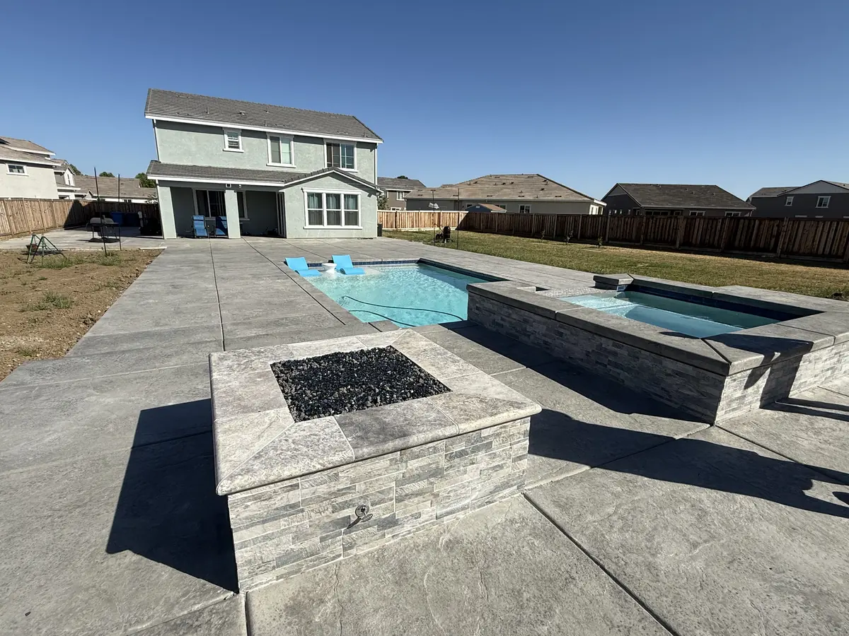 Fire Pits project in Citrus Heights β Pool spa fire pit backyard construction by Pinnacle Pools and Landscape, Sacramento CA
