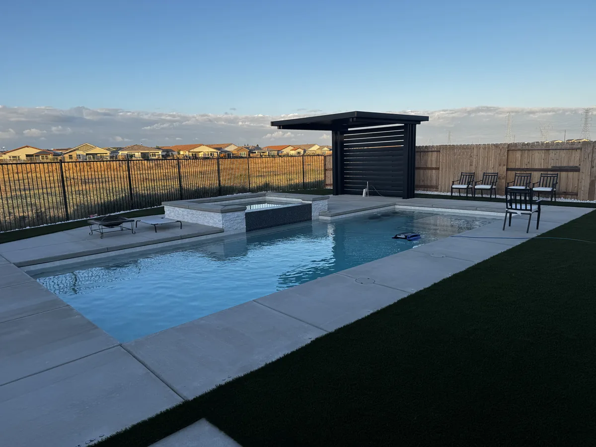 Landscaping detail β Rectangular pool spa pergola cabana by Pinnacle Pools and Landscape, Sacramento CA